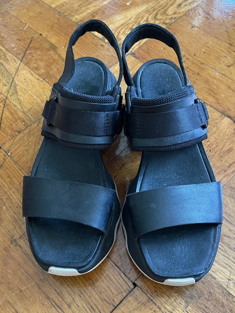 Sorel KINETIC Impact Slingback - Black Platform Sandals with Chunky Wave Sole